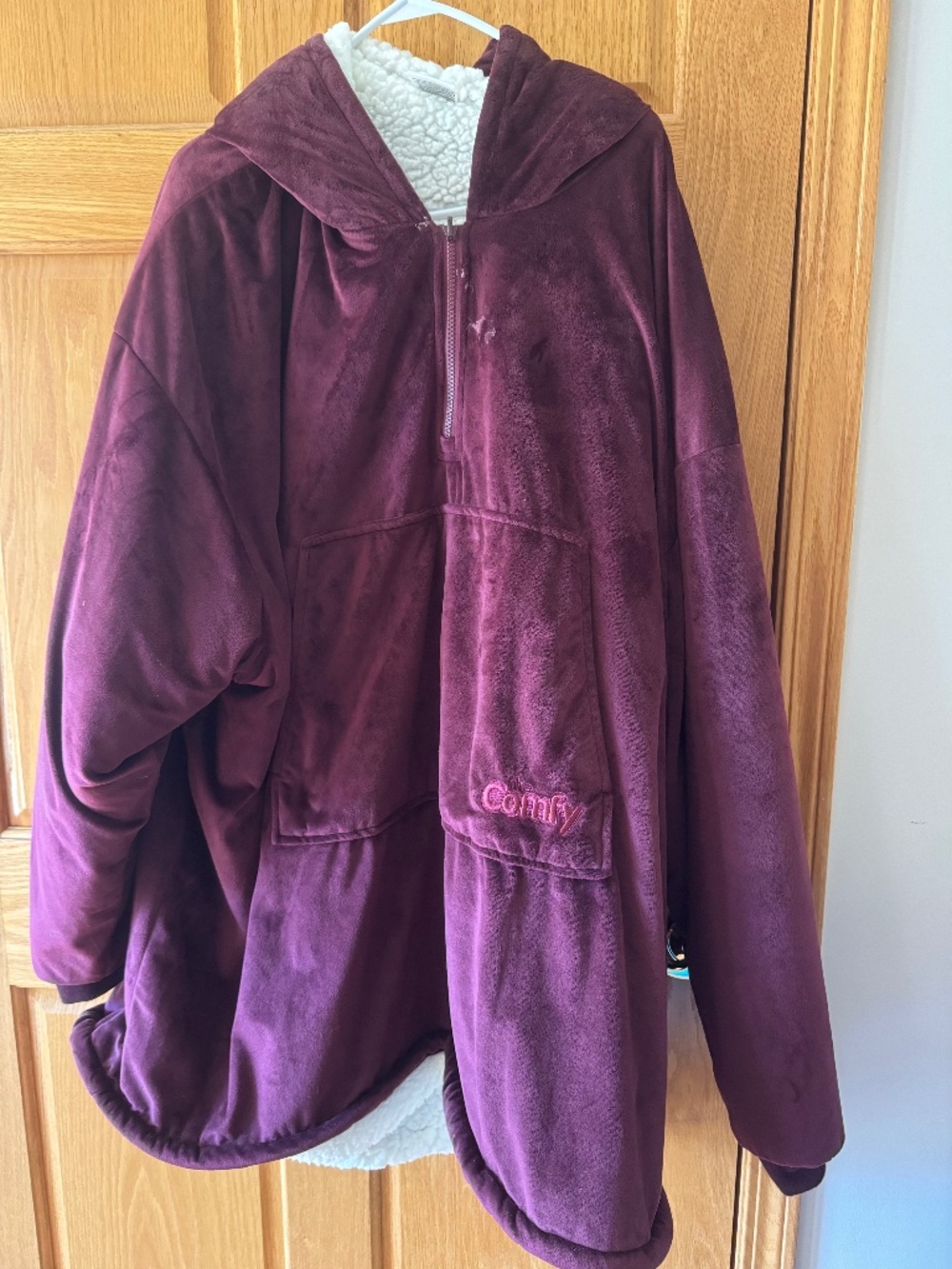 THE COMFY Original | Oversized Microfiber & Sherpa Wearable Blanket